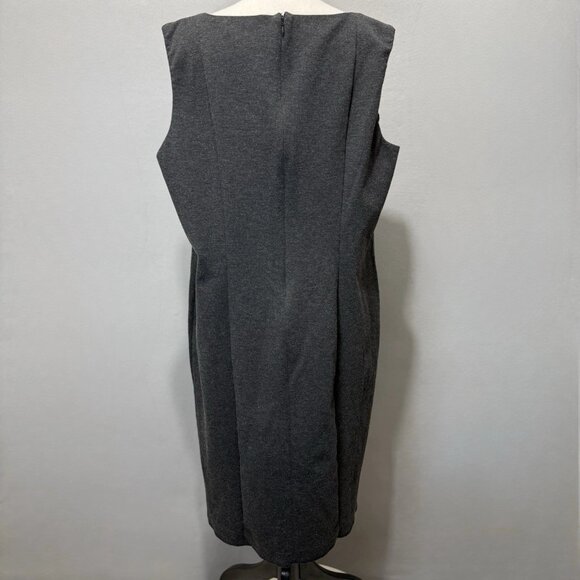 Chico's Sheath Dress Sz 3/16 Silver Metallic Sequin Embroidered Panel Sleeveless - Picture 3 of 8